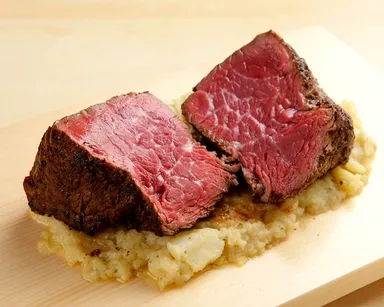 肉の塊ローストビーフ300g