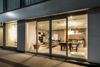 ショールーム_1