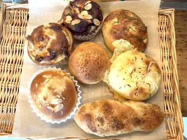 プティ ワゾー(パンの販売)