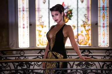 ヴァニーナ・タヒーニ(シンガー)