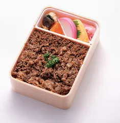 【新杵屋】牛肉どまん中