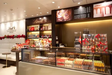 リンツ ショコラ カフェ ルミネ北千住店2