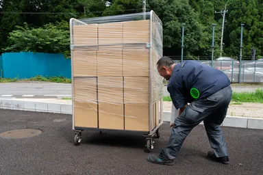 従来の荷崩れ防止用品のストレッチフィルム