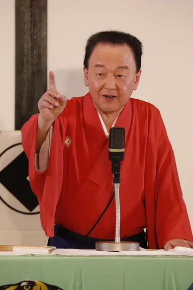 京山幸枝若(浪曲)　撮影：宮岡里英(無断転載禁止)