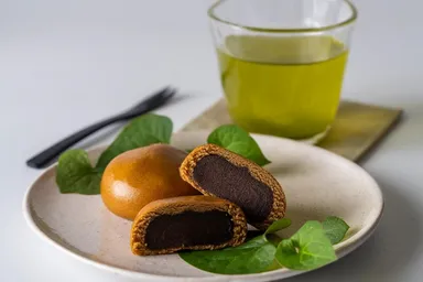 四代目 熱海温泉 毒饅頭