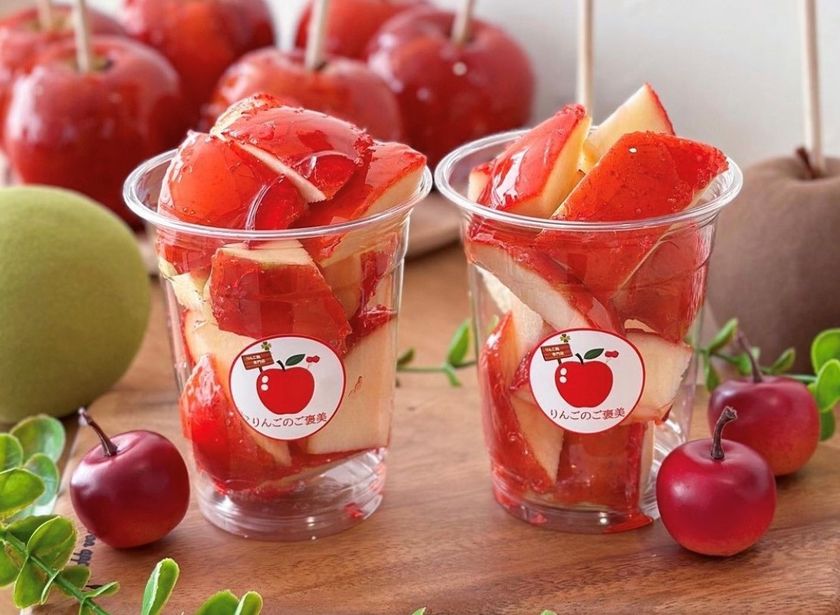 焼きそばや唐揚げの定番グルメから、「ねこプリン」などトレンドスイーツまで！
涼しいデパ地下で屋台グルメを楽しもう
「SUMMER STAND 2024」