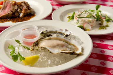 「グランド・セントラル・オイスター・バー＆レストラン」丸の内店クリスマスランチコース　