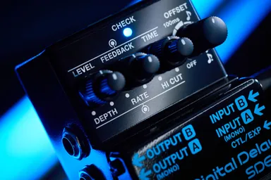 『SDE-3』コントロール部