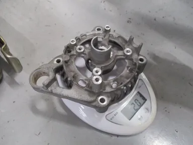 分解して素材と重量を調査(2)