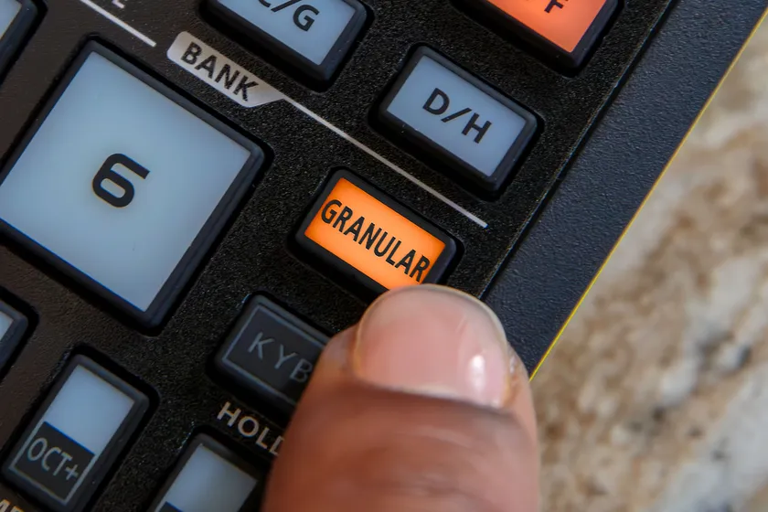 Roland/P-6 CREATIVE SAMPLER【在庫あり】