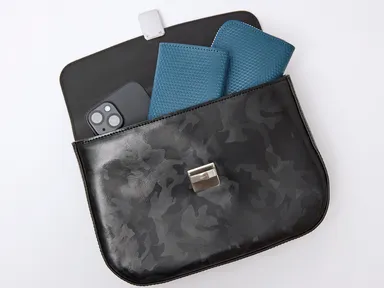 C-FilmLeather35-08000_v2