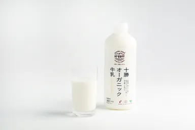 十勝オーガニック牛乳