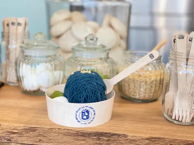 仕上げのトッピング