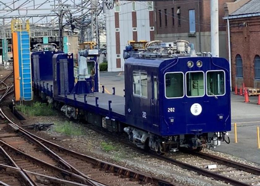 ～阪神電車の安全を38年間支え続けた電動貨車が引退～
「電動貨車201号・202号引退記念見学会」を実施