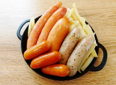 ソーセージ8本盛り