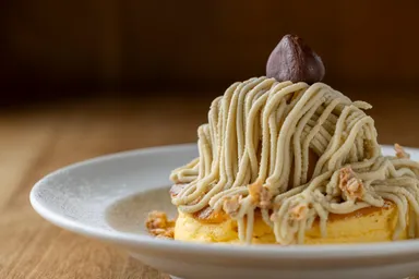 モンブランプリンパンケーキ　1,380円