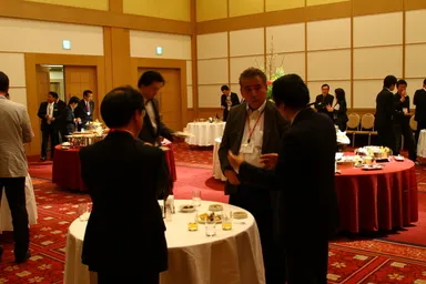 第一回工務店グランプリ懇親会の様子