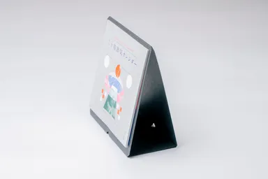 ブラックのシックなスタンド