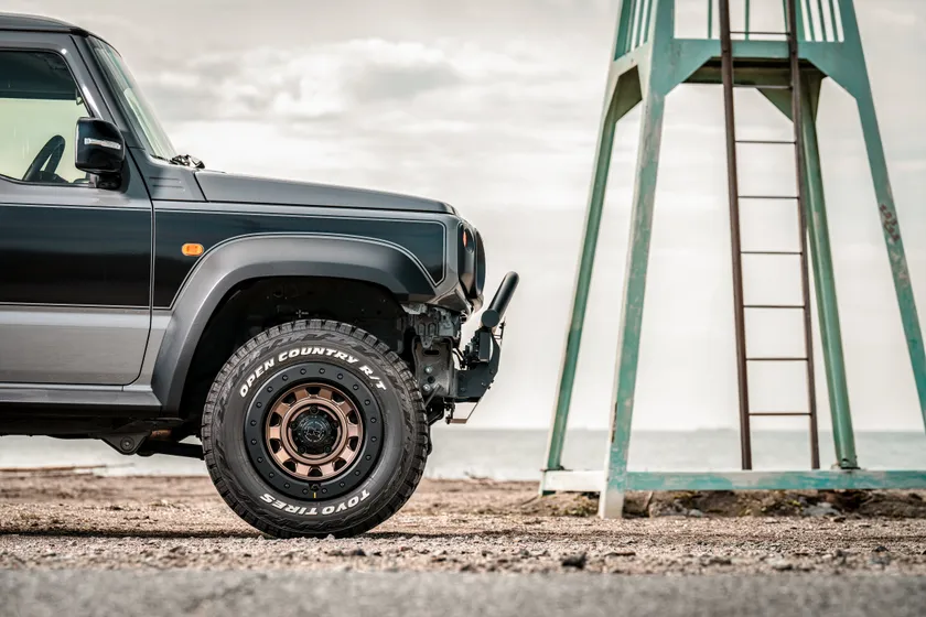 BLACK RHINO 新商品 BR023 XPLORER