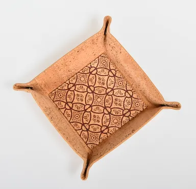 コルクのスナップトレー