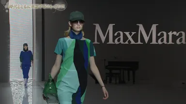 ファッションショー