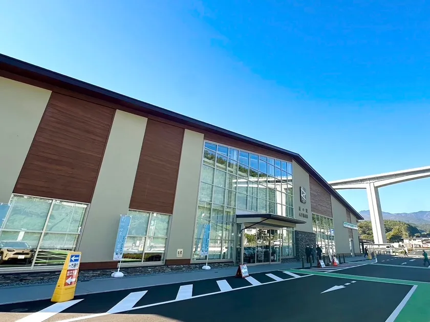 道の駅八千穂高原 外観