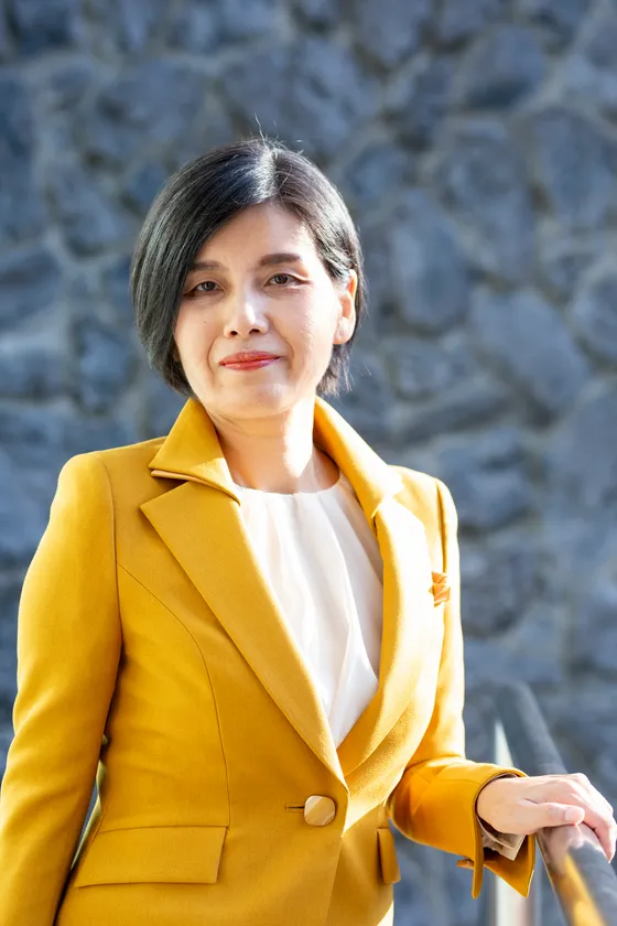 BEFORE:この方にとっては少し疲れたように見えてしまい、 せっかくの色が映えません