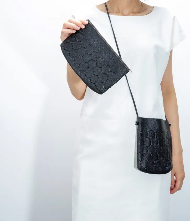 Shoulder Pouch/Square Pouch