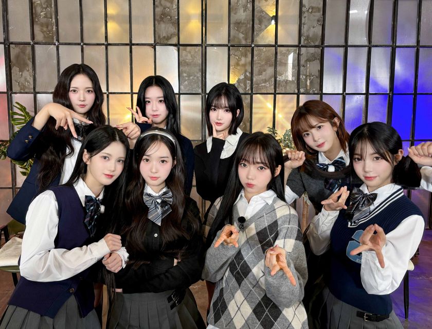 【MUSIC ON! TV（エムオン!）】
24人組K-POPグループtripleS 日本選抜ユニット
tripleS ∞!
日本デビュー記念撮り下ろし特別番組
楽曲解説やメンバーの特技にちなんだ企画も！
エムオン!で11/21(木)夜11時～放送！
サイン入りチェキプレゼントキャンペーン実施中！