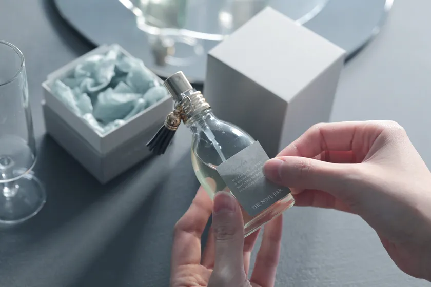 ラベルには記念のワードを刻印。プレゼントとしても人気