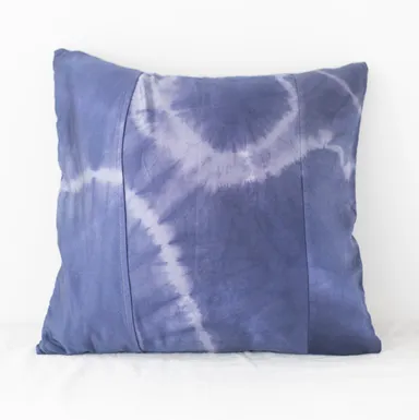 ニュアラ染めのファブリックアイテム