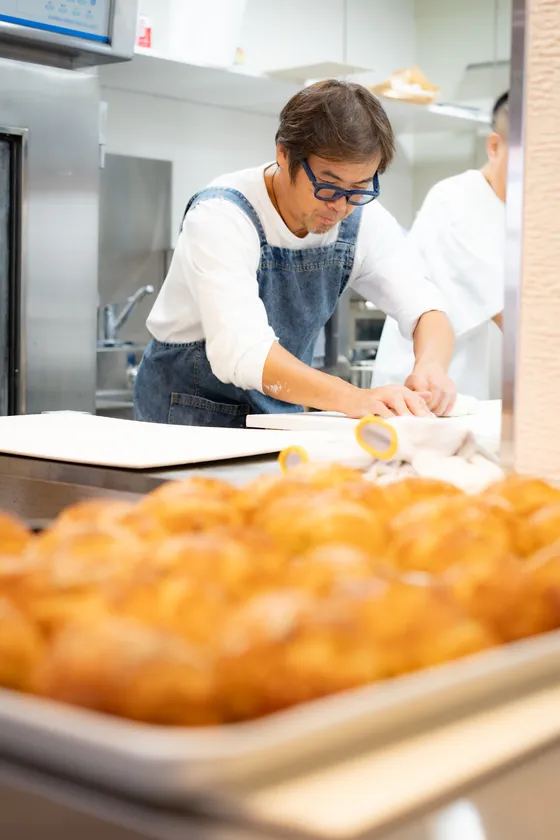 焼きたてをお届けします!