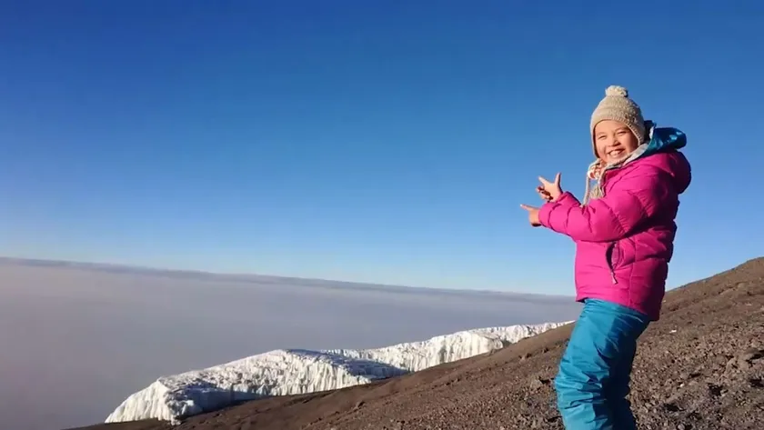 6歳で山梨百名山制覇、小学6年生でキリマンジャロを登頂!山梨で有名な山岳少女