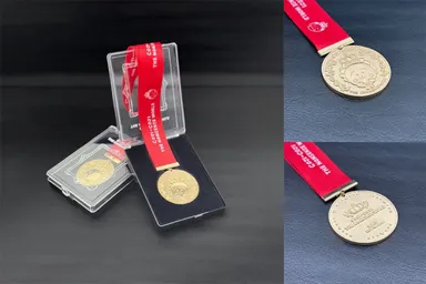 特典グッズ　記念メダル