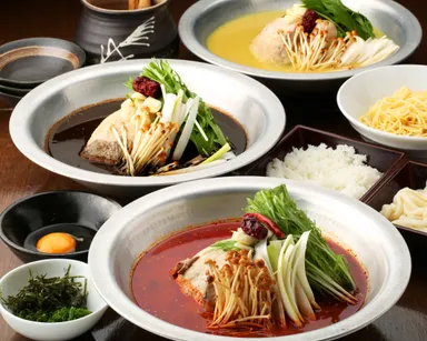 趣の異なる 3種のコラーゲンたっぷりお鍋イメージ