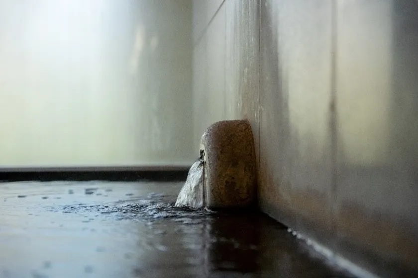 美肌の湯「赤いベレー天然温泉」