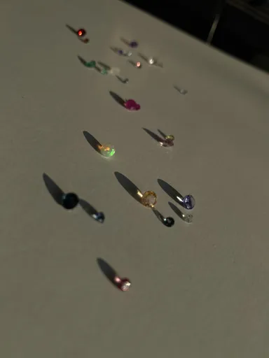 選べる19種類の天然石たち