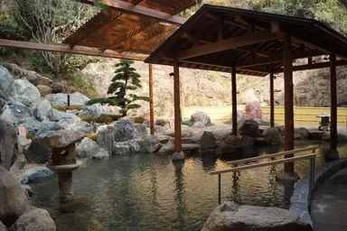 古道の湯　露天風呂2