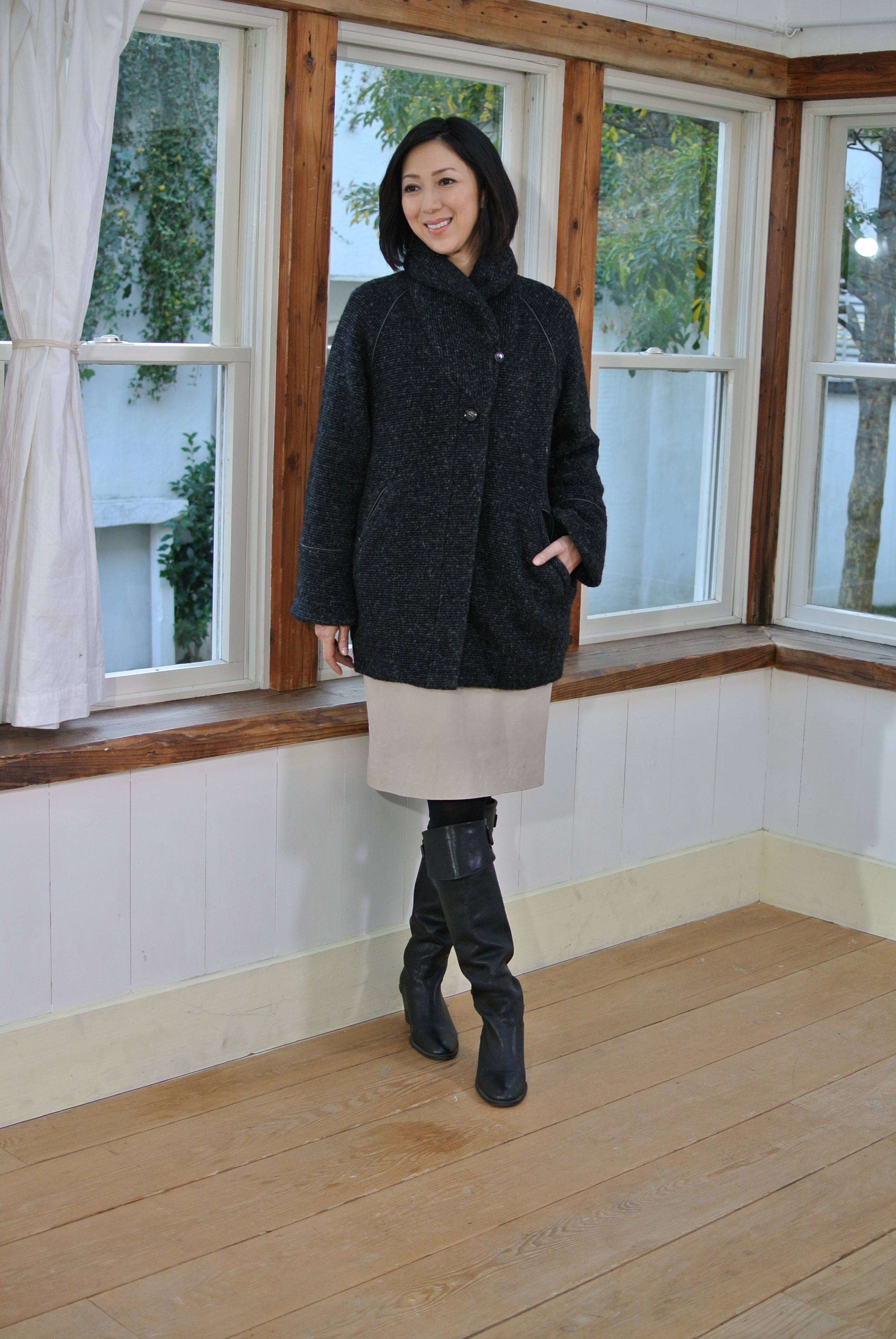 今冬注目の素材、イタリア製「スライバーニット」を採用 ディノスより