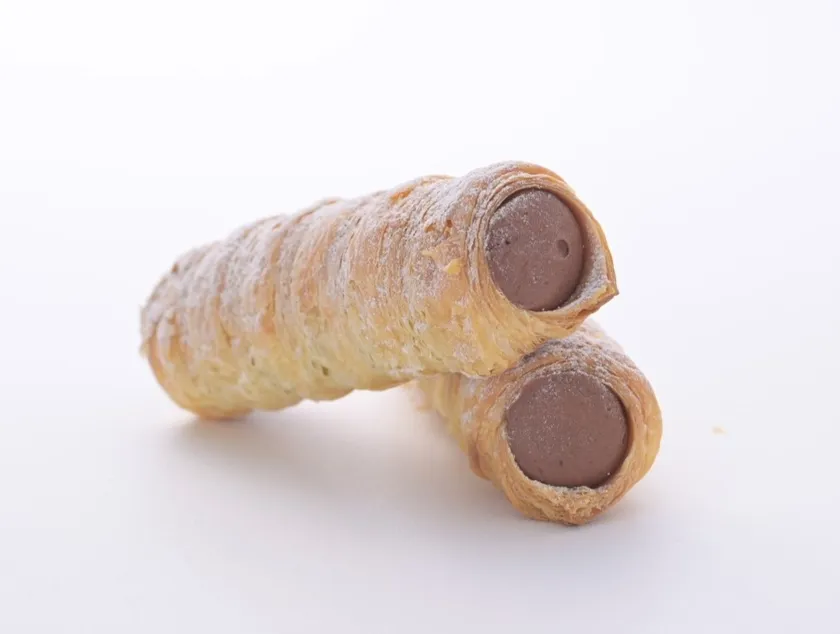 チョコあんコルネ