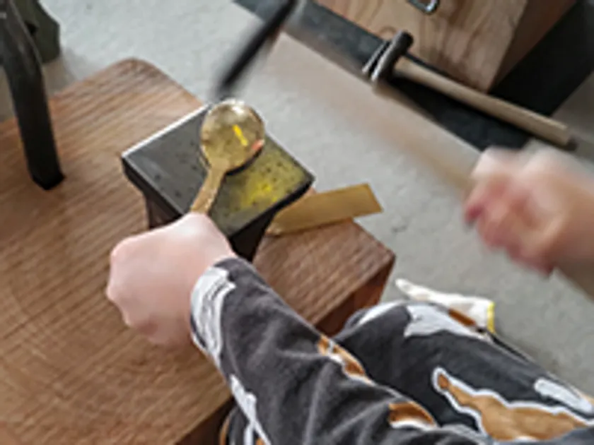 金属工芸体験ワークショップ とんとんスプーン作り