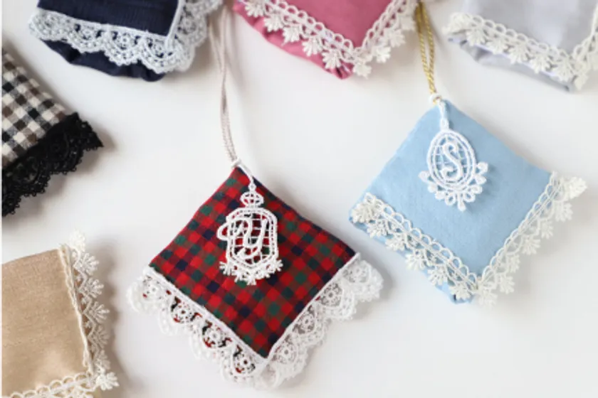 香りとチャームを選べる匂い袋