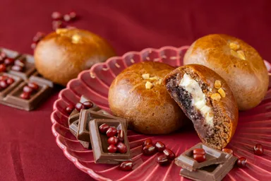 熱海ばたーあんパンまんじゅうチョコ 1個290円