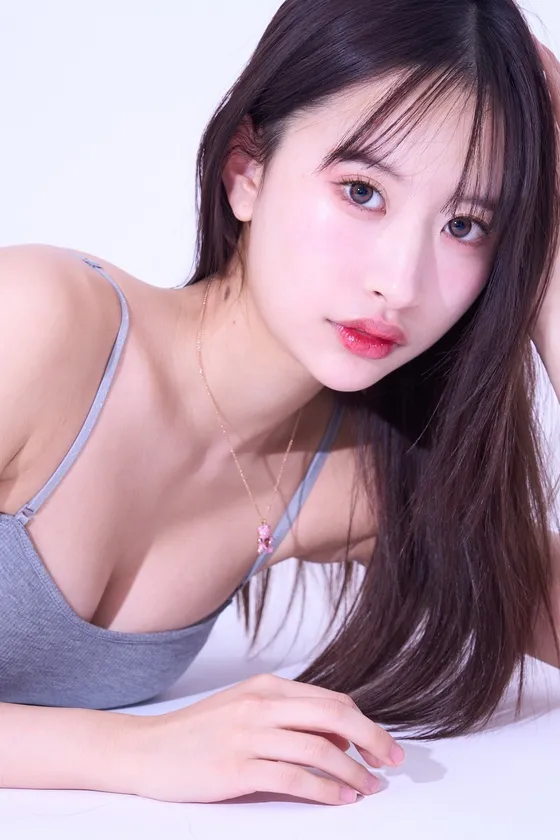 メイクスタジオ経営/インフルエンサー 藤川らるむ