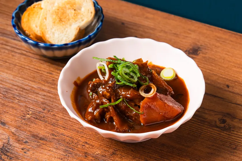 牛すじ煮 八丁味噌トマトだし