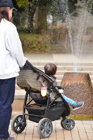 ベビーカーに