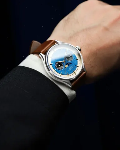 1968 Moonphase着用