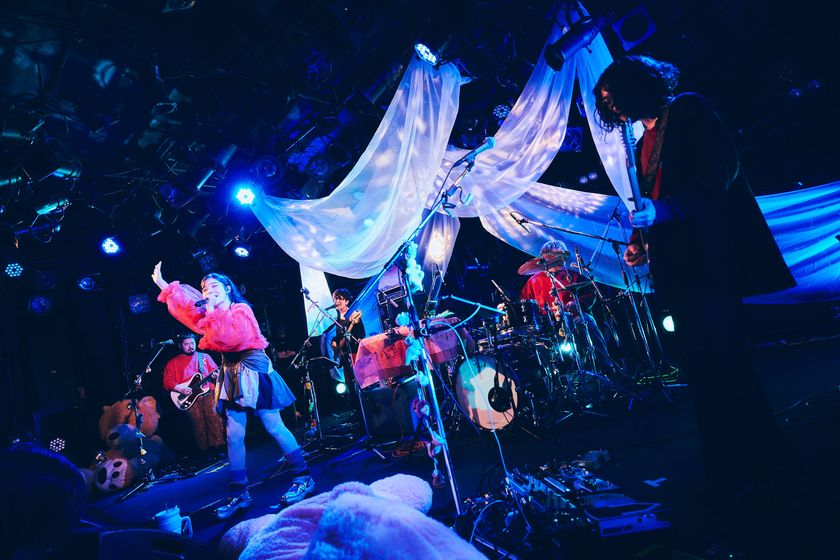 【MUSIC ON! TV（エムオン!）】
セントチヒロ・チッチ
ソロプロジェクト“CENT”ライブツアー
東京・沖縄公演＋ファンクラブツアーに密着！
誰も見たことのないチッチの素顔に迫る！
エムオン!で2/5(水)夜10時～放送！