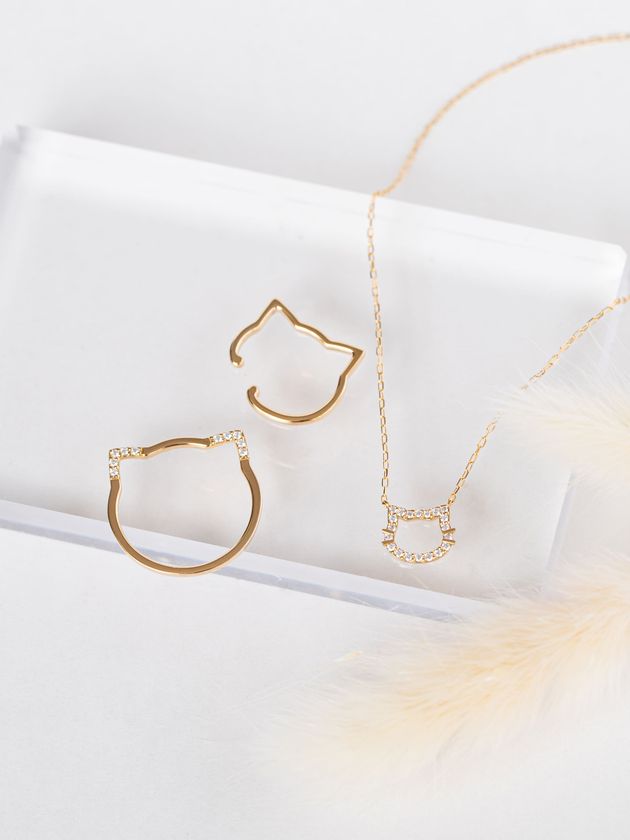 “大人のための猫ジュエリー”を発売　
オレフィーチェから猫好きに送る新作ジュエリーコレクション