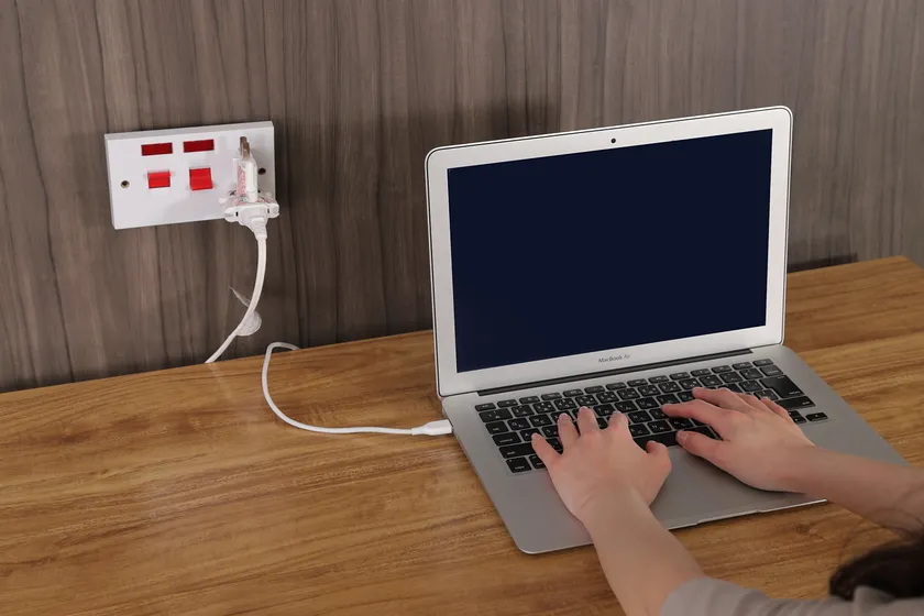 利用イメージ パソコン